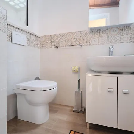 Penthouse 5 Minutes From The Vatican - 5 Bedrooms & 4 Bathrooms 罗马