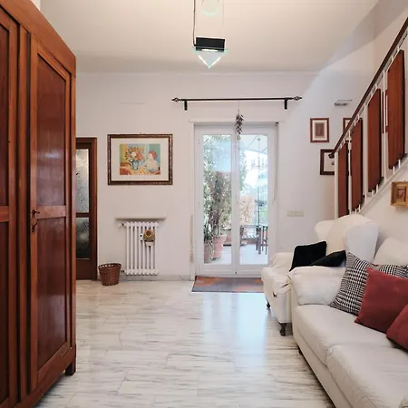 Penthouse 5 Minutes From The Vatican - 5 Bedrooms & 4 Bathrooms Daire Roma