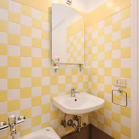 Διαμέρισμα Penthouse 5 Minutes From The Vatican - 5 Bedrooms & 4 Bathrooms *